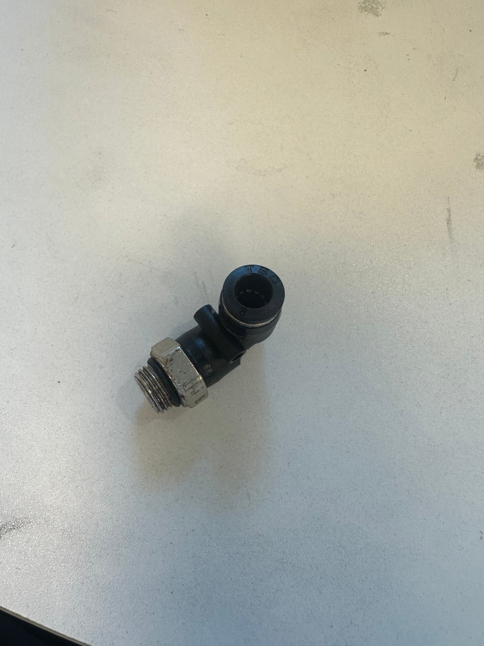 8mm OD Tube to 13mm M Thread Pneumatic Elbow Connector Quick Fitting
